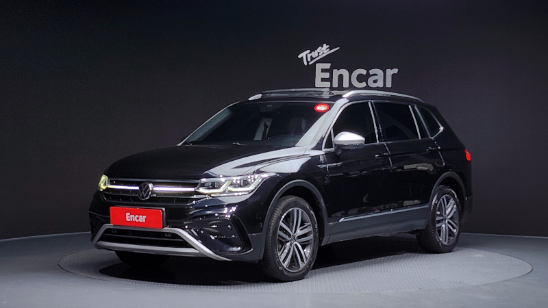 car Volkswagen Tiguan id48318 main photo