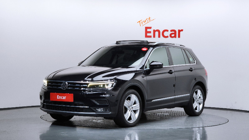 car Volkswagen Tiguan id48319 main photo