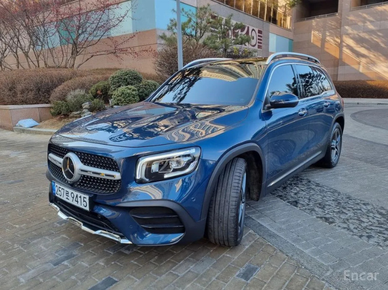 car Mercedes Benz GLB id48332 main photo