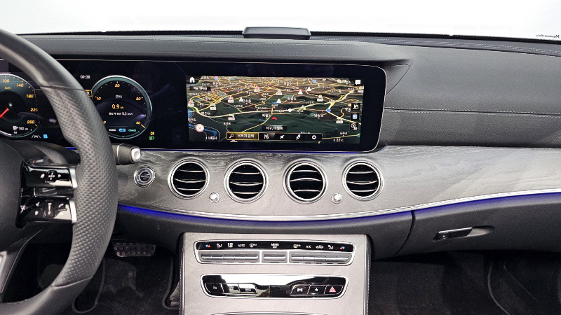 car Mercedes Benz E Class id48335 photo #14