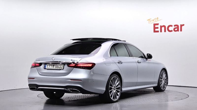 car Mercedes Benz E Class id48335 photo #2