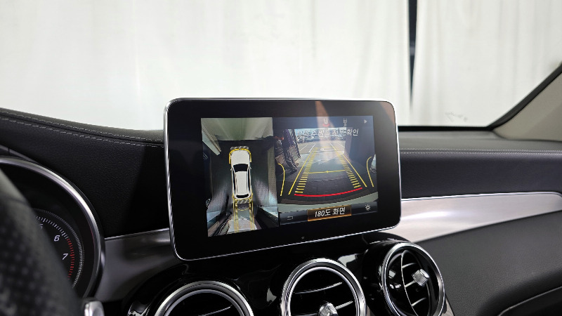 car Mercedes Benz GLC id48340 photo #14