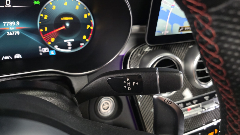 car Mercedes Benz GLC id48351 photo #9