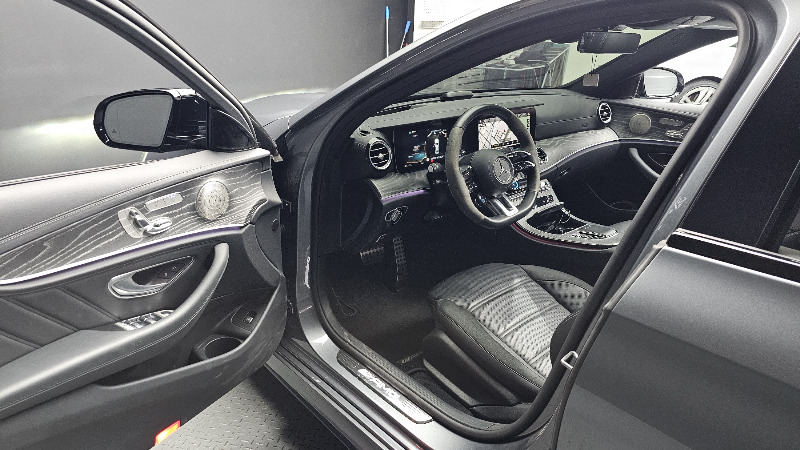 car Mercedes Benz E Class id48355 photo #10