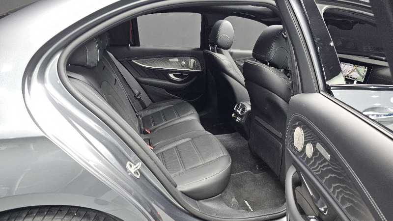car Mercedes Benz E Class id48355 photo #11