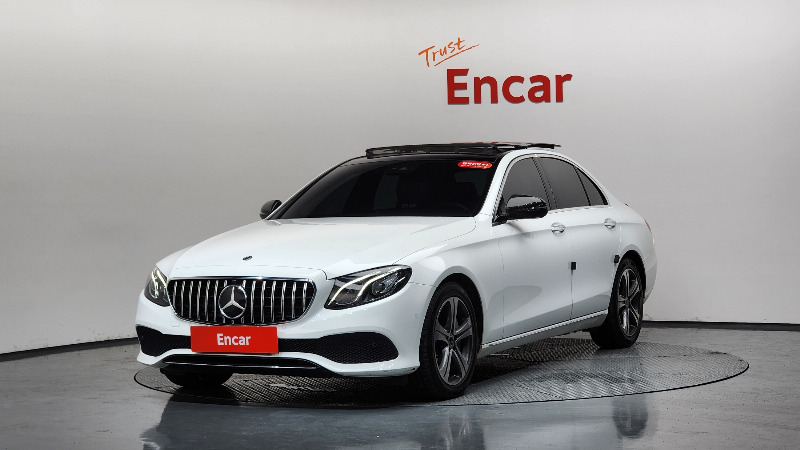car Mercedes Benz E Class id48363 main photo
