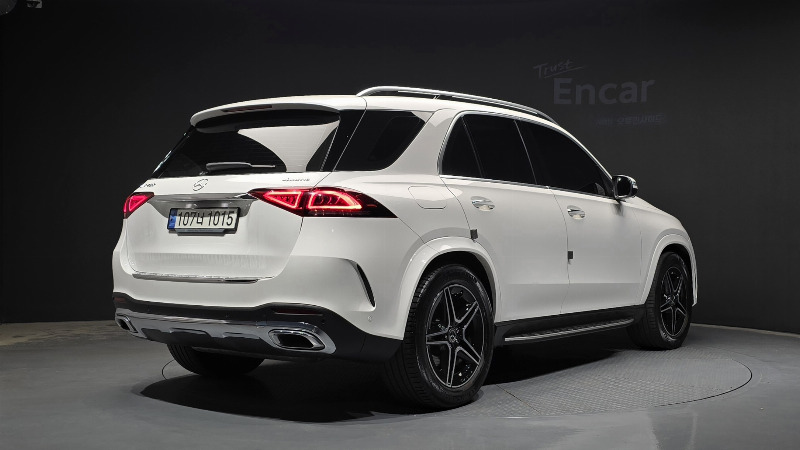 car Mercedes Benz GLE id48365 photo #2