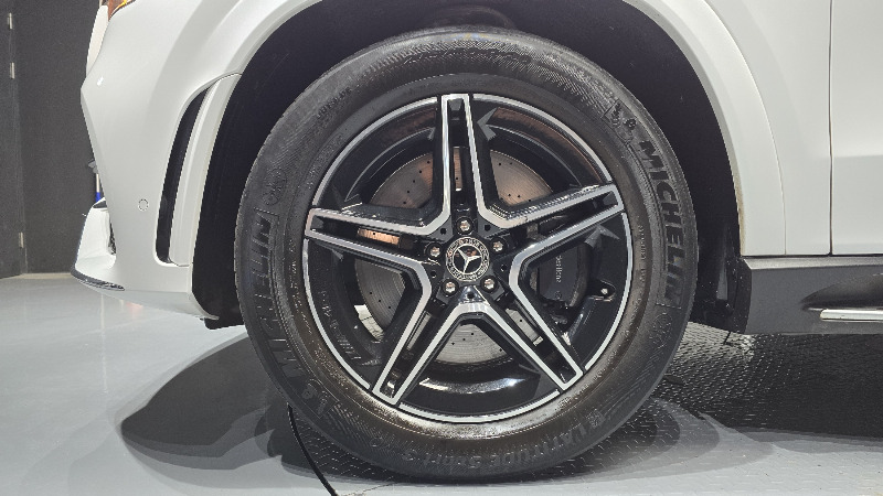 car Mercedes Benz GLE id48365 photo #5