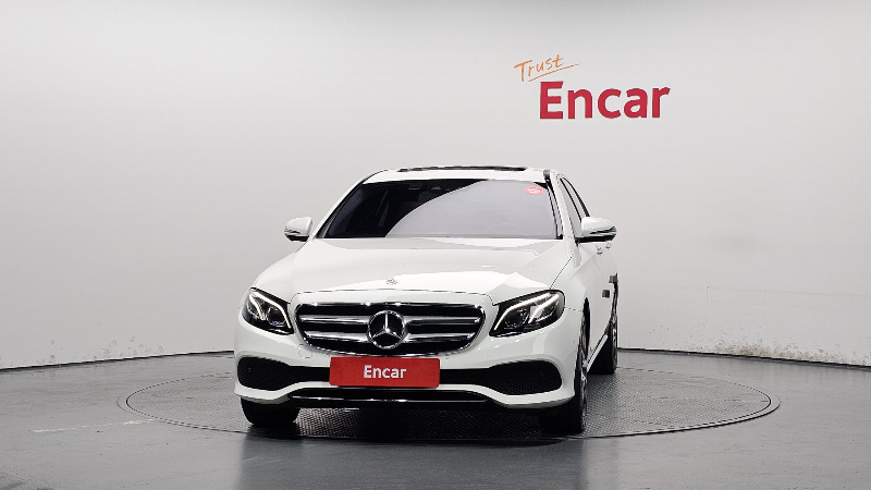 car Mercedes Benz E Class id48369 photo #3
