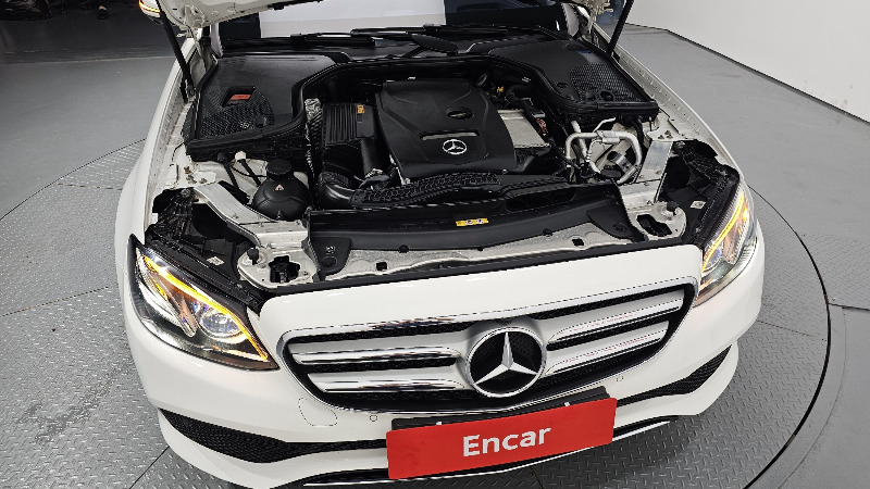 car Mercedes Benz E Class id48369 photo #6