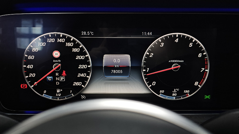 car Mercedes Benz E Class id48369 photo #8