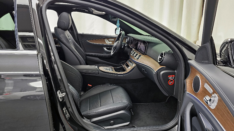 car Mercedes Benz E Class id48372 photo #11