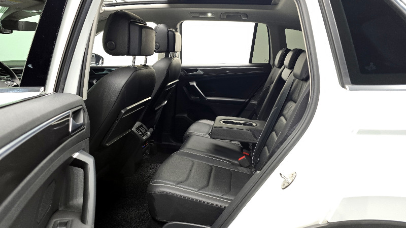 car Volkswagen Tiguan id48384 photo #11