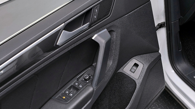 car Volkswagen Tiguan id48384 photo #19