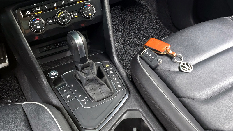 car Volkswagen Tiguan id48384 photo #9