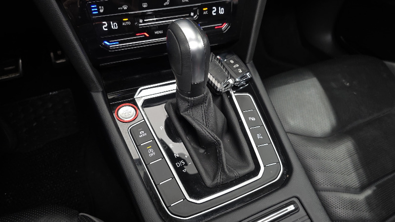 car Volkswagen Arteon id48389 photo #9