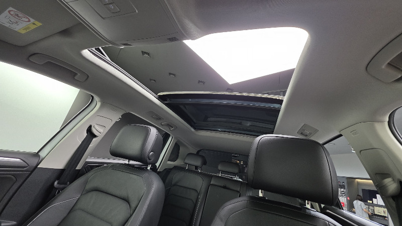 car Volkswagen Tiguan id48407 photo #12