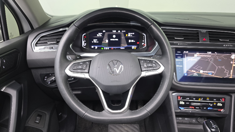 car Volkswagen Tiguan id48407 photo #14