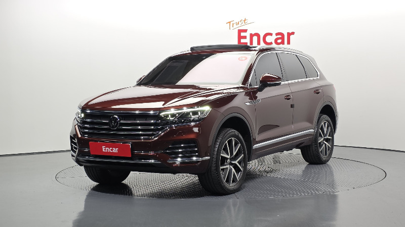 car Volkswagen Touareg id48426 main photo