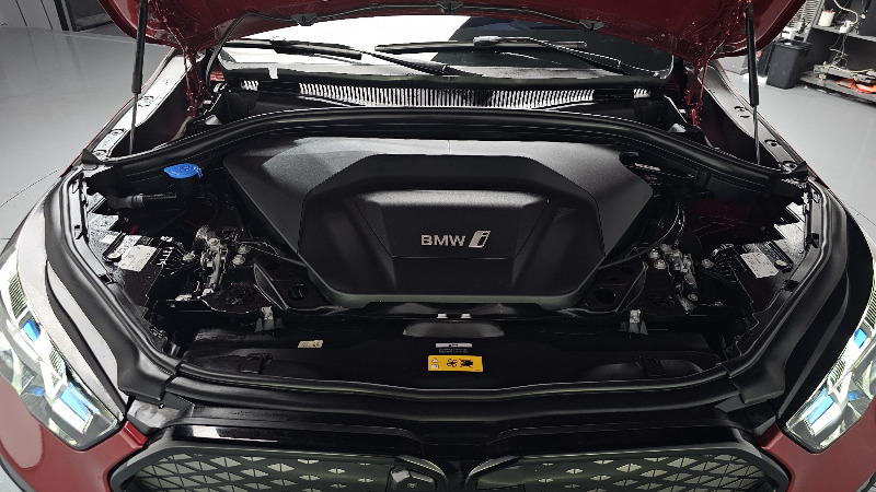 car BMW iX id48456 photo #6