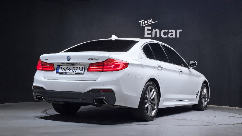 car BMW 5 Series id48459 photo #2