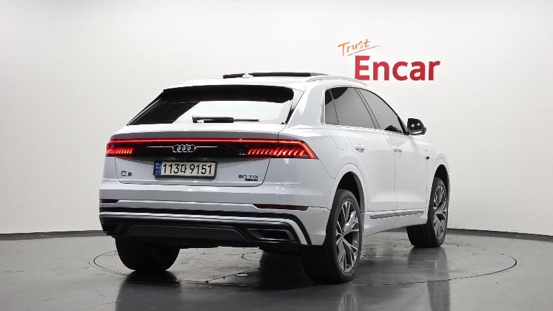 car Audi Q8 id48495 photo #2