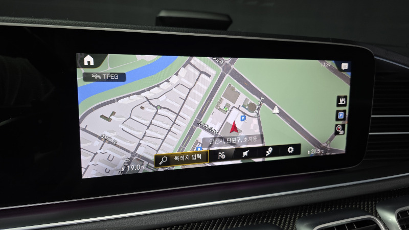 car Mercedes Benz GLE id48502 photo #17