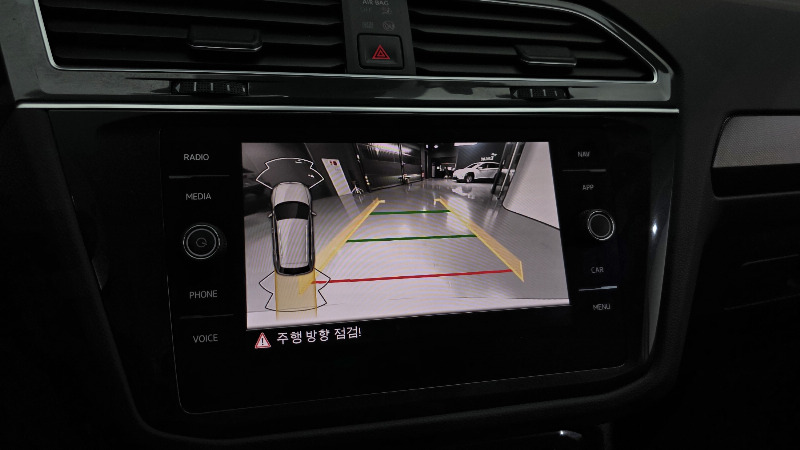 car Volkswagen Tiguan id48544 photo #15