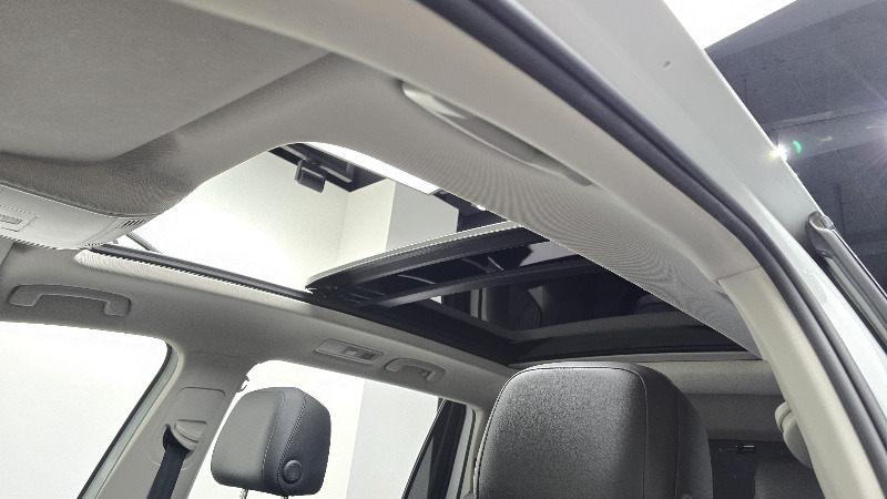 car Volkswagen Tiguan id48558 photo #19