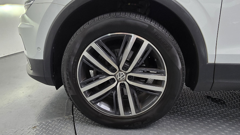 car Volkswagen Tiguan id48558 photo #5
