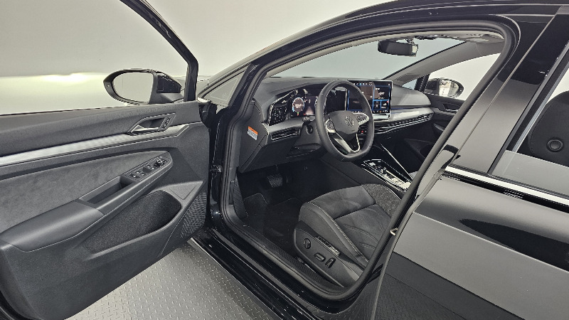 car Volkswagen Golf id48559 photo #10