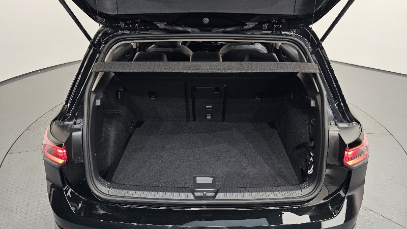 car Volkswagen Golf id48559 photo #17