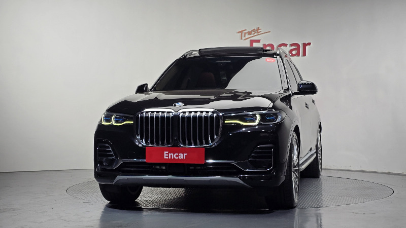 car BMW X7 id48564 photo #3