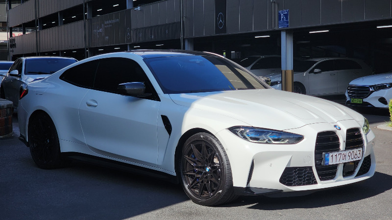 car BMW M4 id48565 photo #2