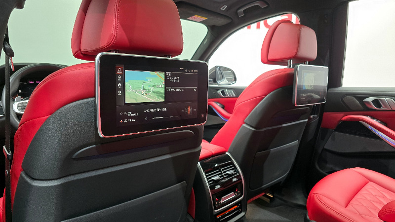 car BMW X7 id48595 photo #16