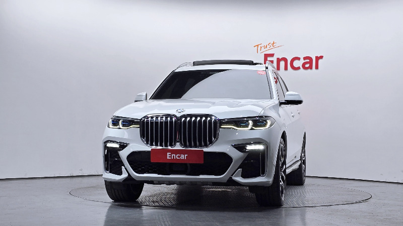 car BMW X7 id48595 photo #3