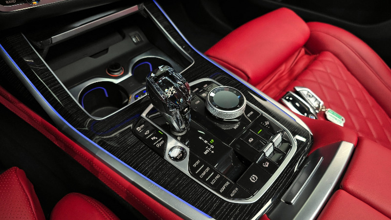 car BMW X7 id48595 photo #9
