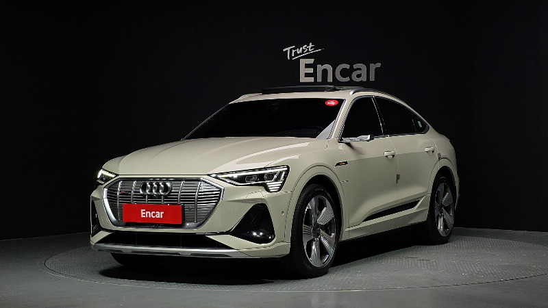 car Audi e-tron id48609 main photo