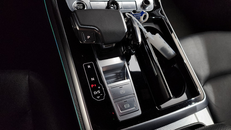 car Audi Q8 id48612 photo #9