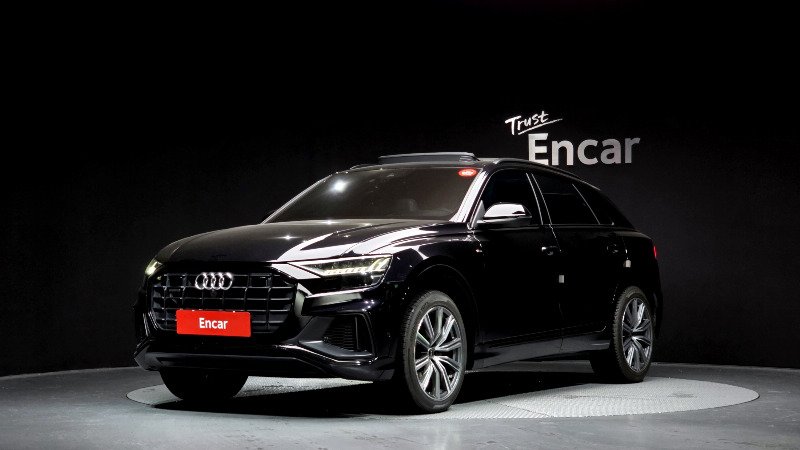 car Audi Q8 id48622 main photo