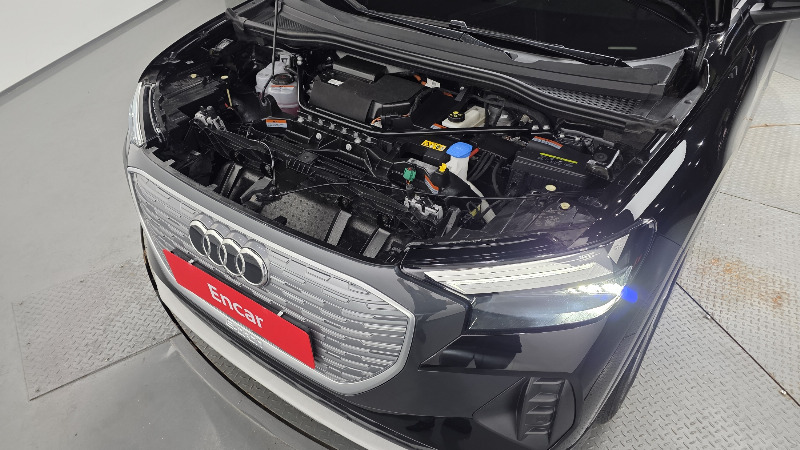 car Audi Q4 e-tron id48638 photo #6