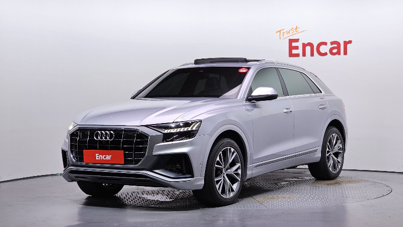 car Audi Q8 id48645 main photo