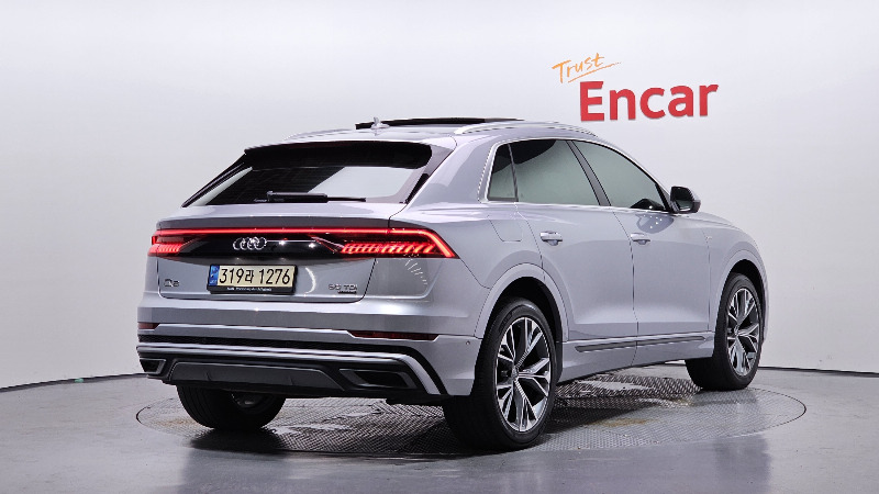 car Audi Q8 id48645 photo #2