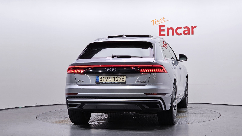 car Audi Q8 id48645 photo #4