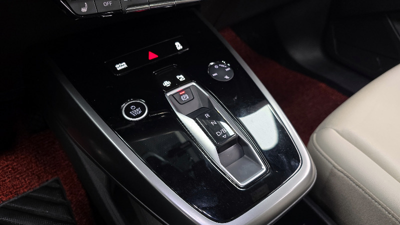 car Audi Q4 e-tron id48658 photo #9