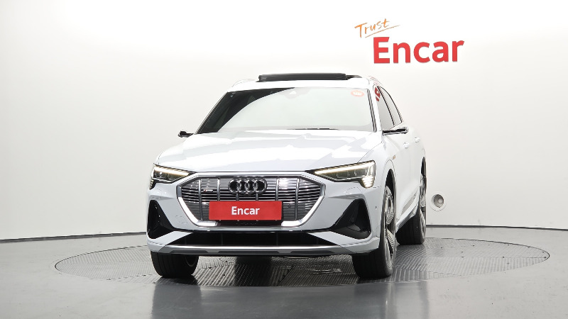 car Audi e-tron id48671 photo #3