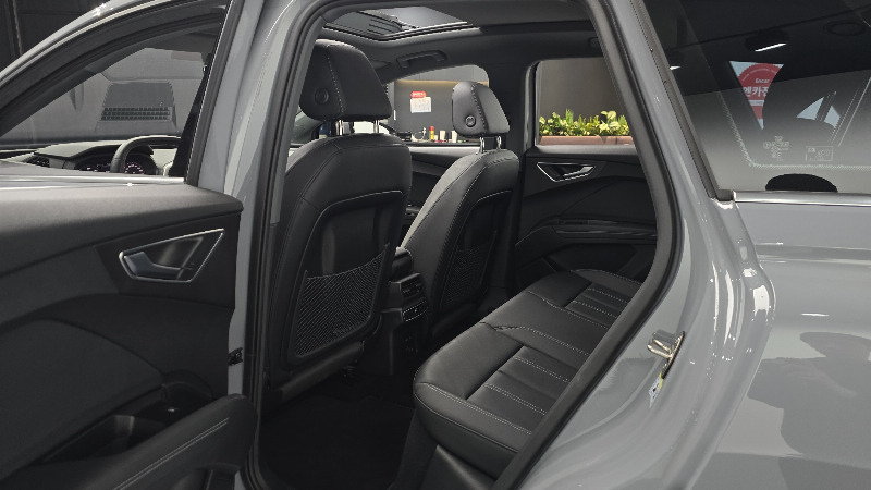 car Audi Q4 e-tron id48689 photo #11