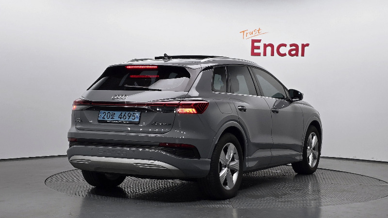 car Audi Q4 e-tron id48689 photo #2