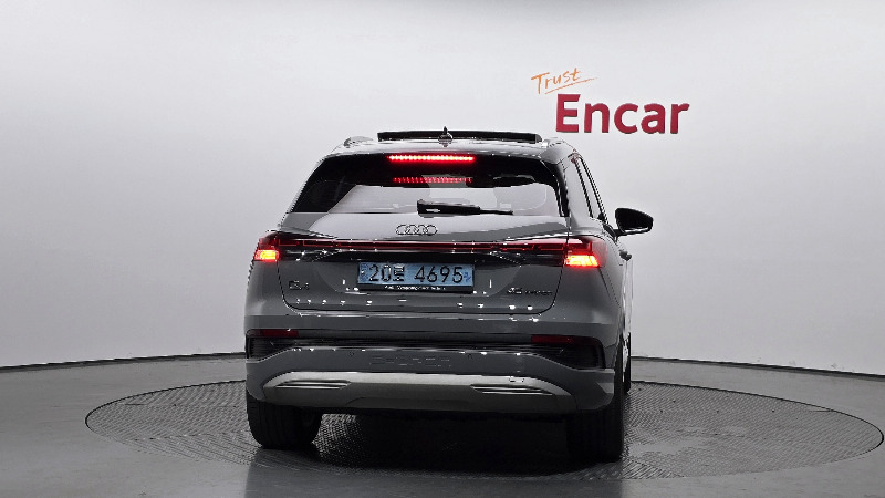 car Audi Q4 e-tron id48689 photo #4