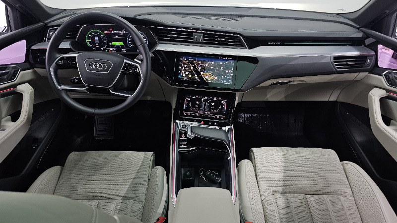 car Audi e-tron id48692 photo #7